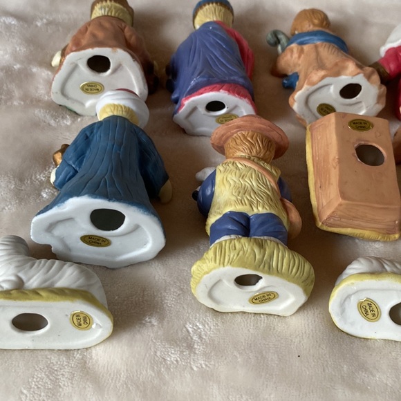 ✝️ Eleven Piece Nativity Set - Picture 12 of 16